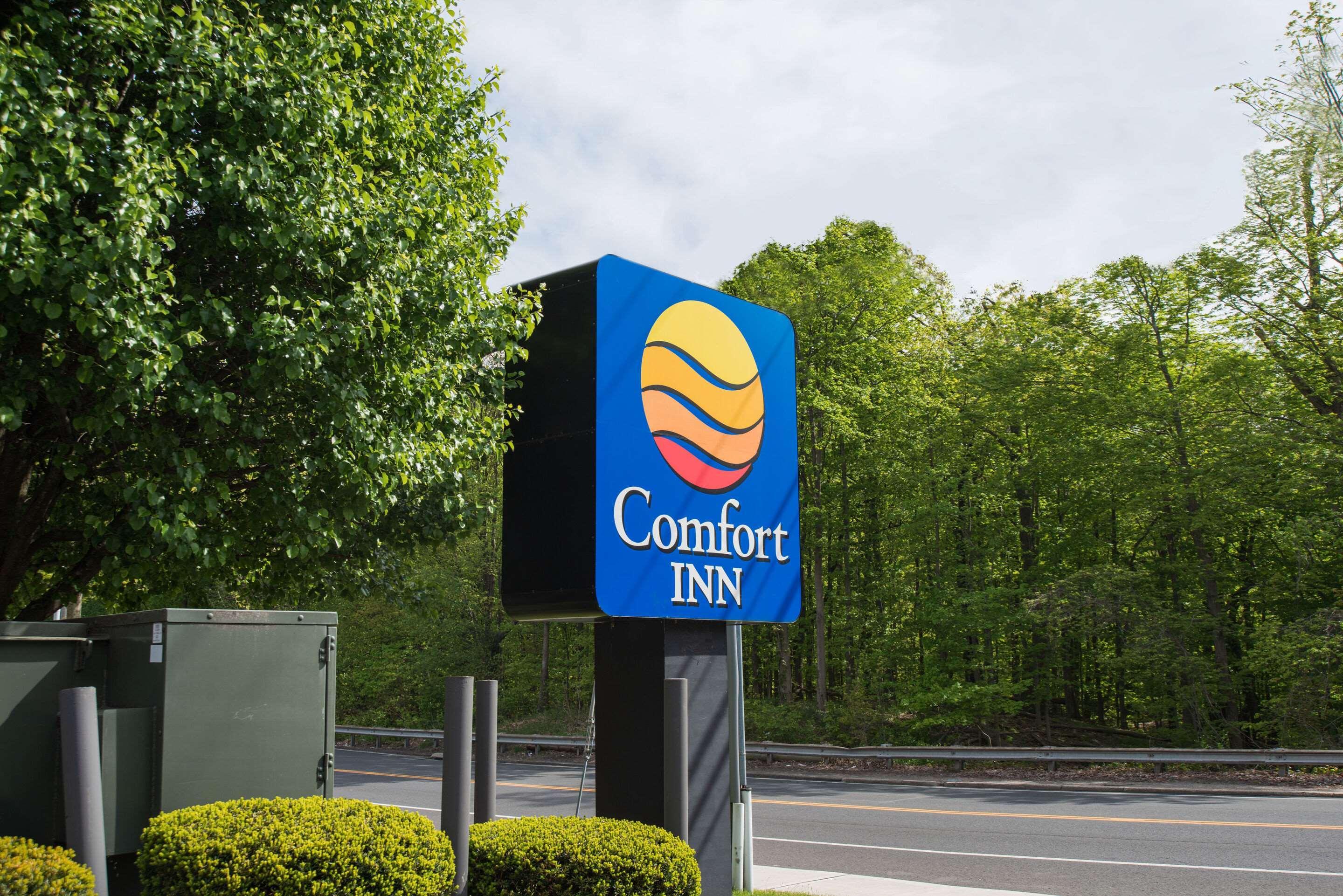 Comfort Inn Naugatuck - Waterbury Exterior foto