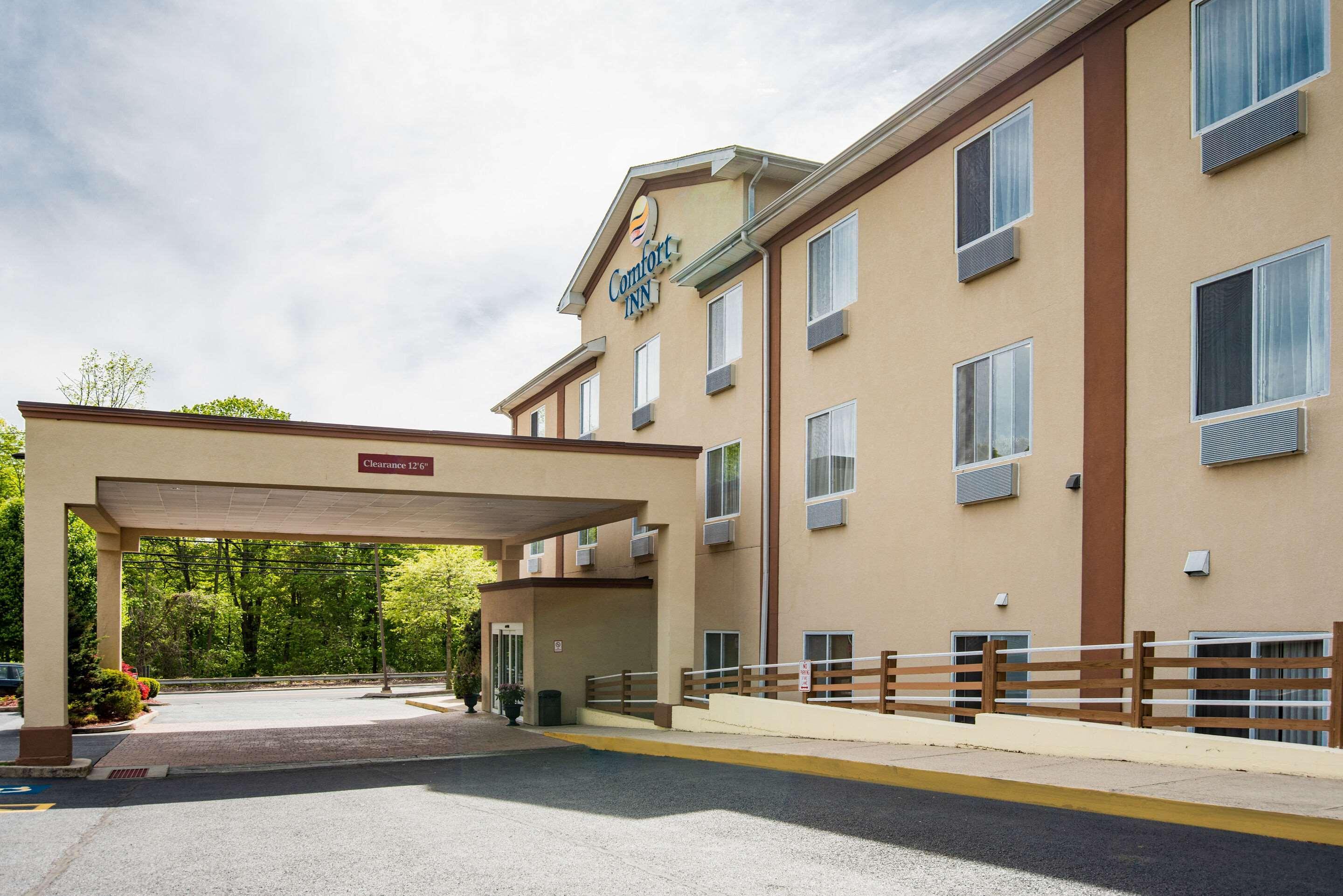 Comfort Inn Naugatuck - Waterbury Exterior foto