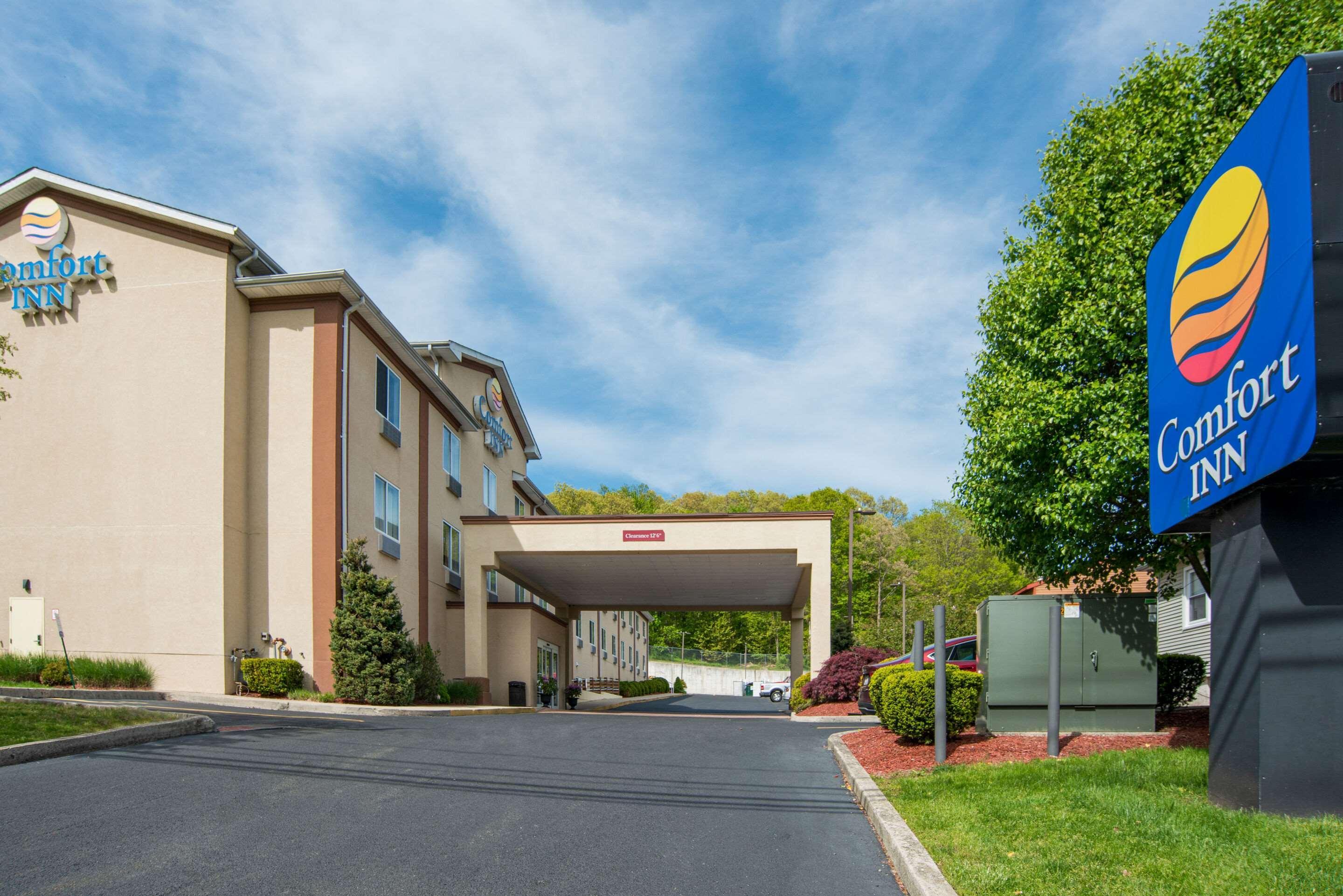 Comfort Inn Naugatuck - Waterbury Exterior foto