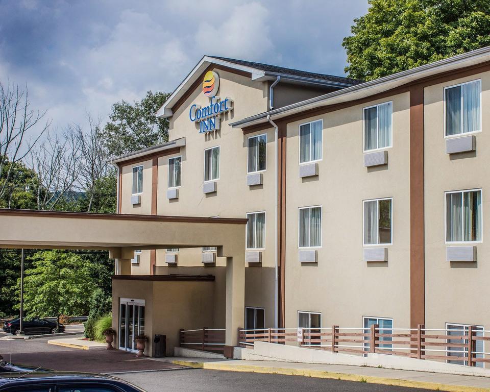 Comfort Inn Naugatuck - Waterbury Exterior foto