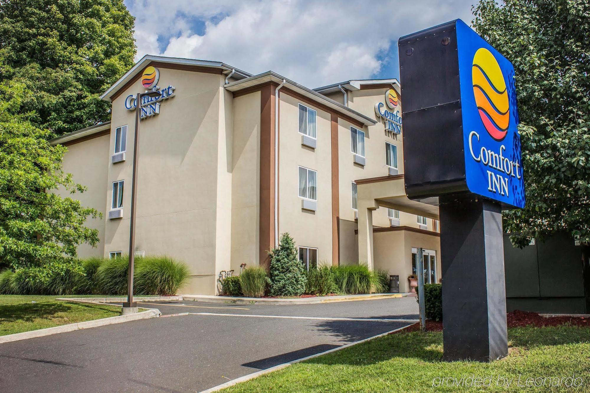 Comfort Inn Naugatuck - Waterbury Exterior foto
